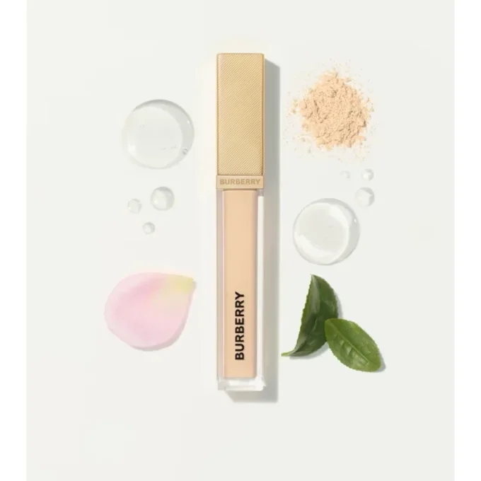 Beyond Wear Perfecting Concealer – 100 Medium-Deep Cool