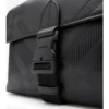 Borsa a tracolla piccola con motivo a quadri goffrato e fibbia 