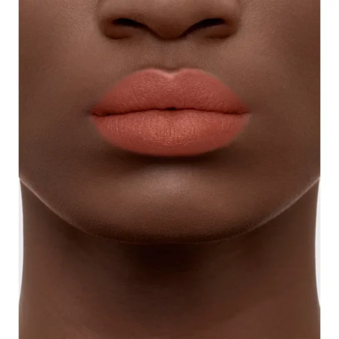 Burberry Brit Matte Lip Veil – English Oak n. 652