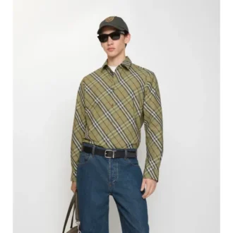 Camicia in cotone a quadri dalla vestibilità comoda