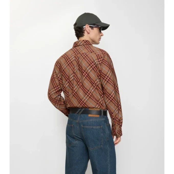 Camicia in cotone a quadri dalla vestibilità comoda
