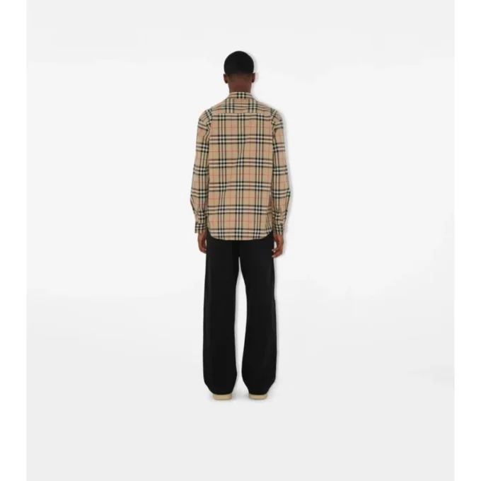 Camicia in cotone a quadri dalla vestibilità regolare