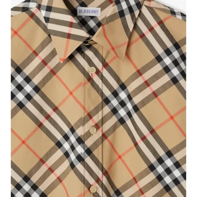 Camicia in cotone a quadri dalla vestibilità regolare