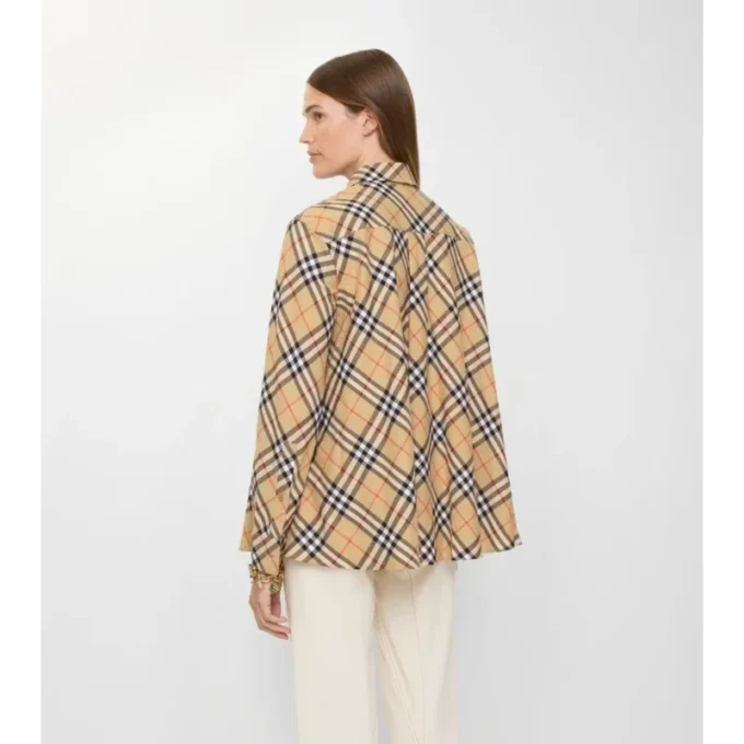 Camicia in flanella di cotone a quadri dalla vestibilità comoda