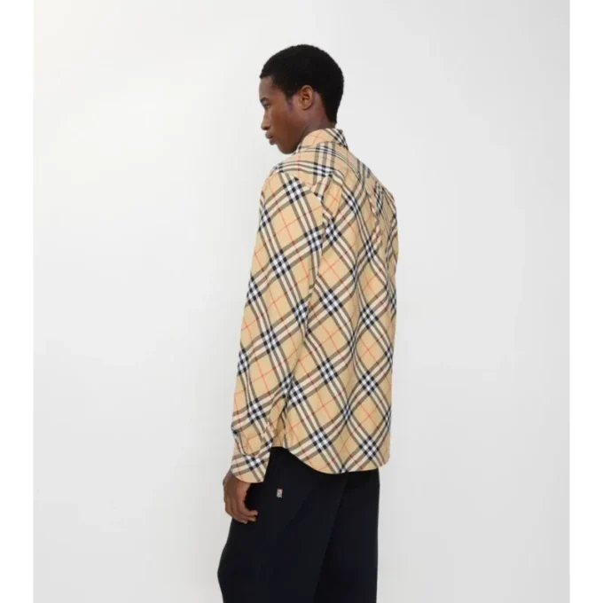 Camicia in flanella di cotone a quadri dalla vestibilità comoda