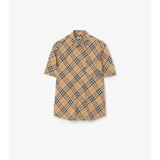 Camicia in lino a quadri dalla vestibilità comoda