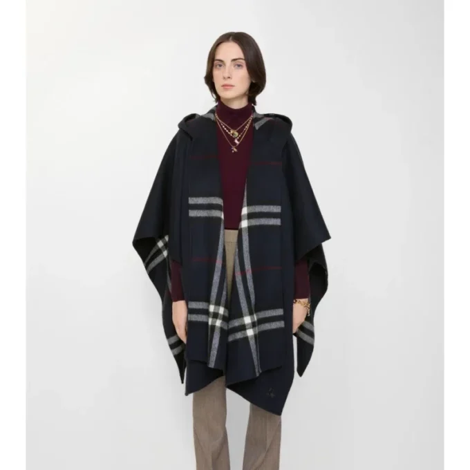 Cappa con cappuccio in cashmere