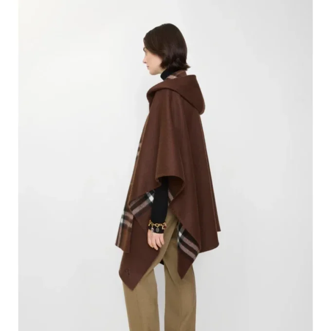 Cappa con cappuccio in cashmere
