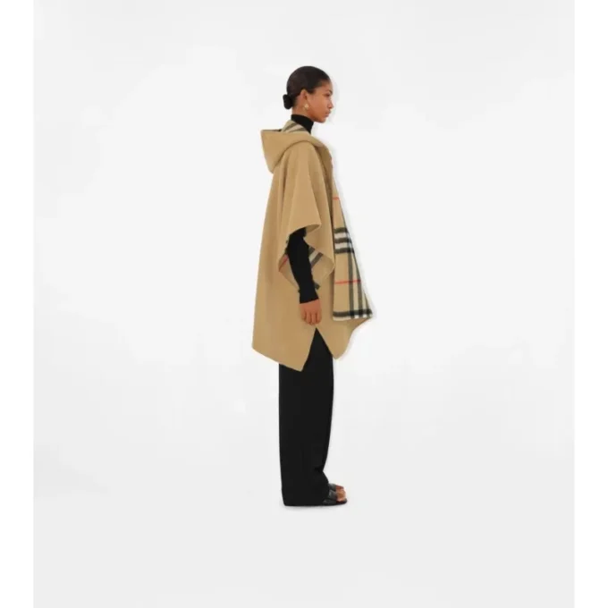 Cappa con cappuccio in cashmere EKD