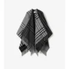 Cappa in jacquard di lana e cashmere a quadri a contrasto