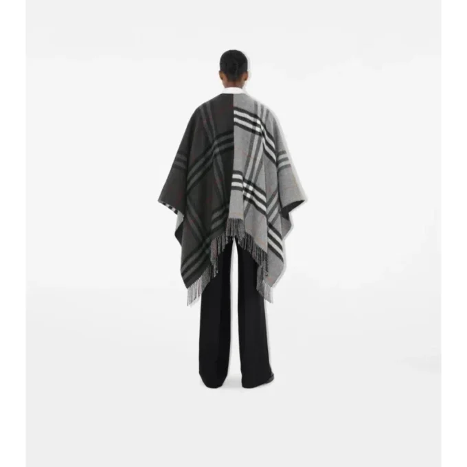 Cappa in jacquard di lana e cashmere a quadri a contrasto