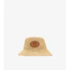 Cappello a secchiello effetto rafia con motivo Knight Stamp