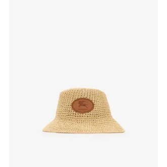 Cappello a secchiello effetto rafia con motivo Knight Stamp