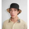 Cappello a secchiello reversibile in Gabardine
