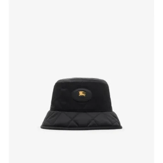 Cappello a secchiello trapuntato a ferro di cavallo