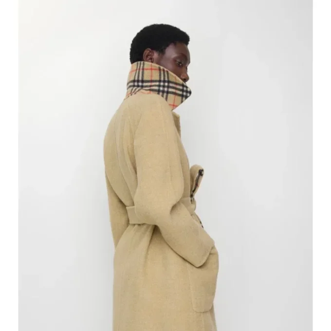 Cappotto avvolgente reversibile in lana