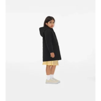 Cappotto trapuntato in nylon con cappuccio
