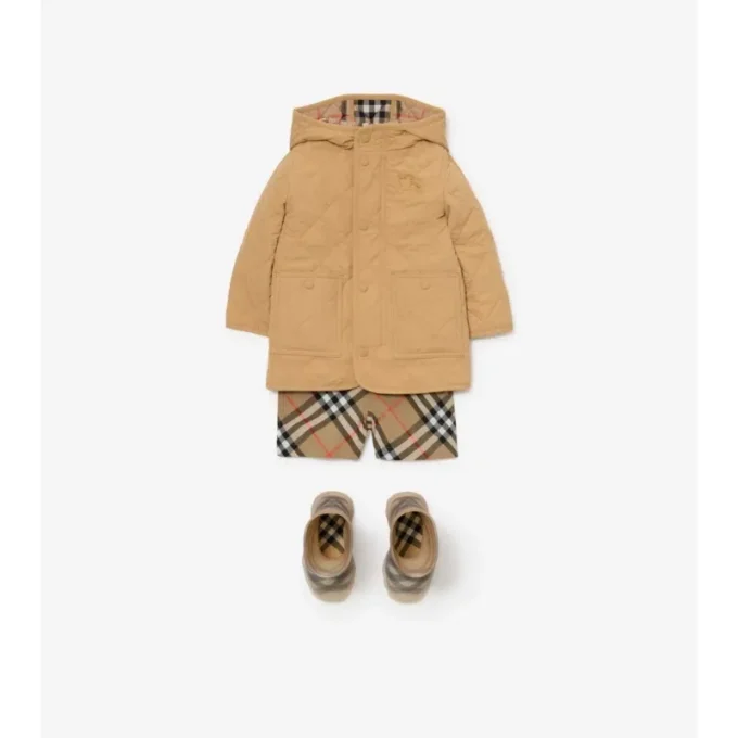 Cappotto trapuntato in nylon con cappuccio
