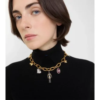 Collana con ciondoli 