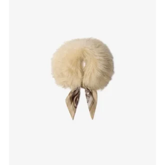 Colletto in shearling con bordi in foulard