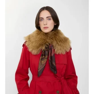 Colletto in shearling con bordi in foulard