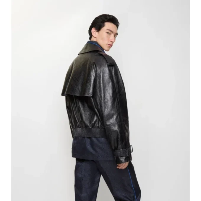 Giacca trench corta in pelle goffrata