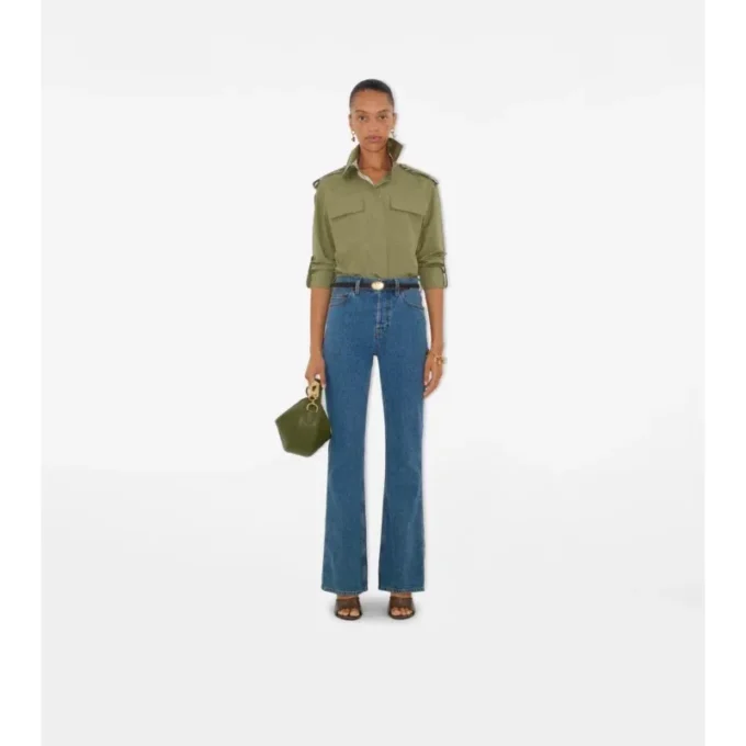 Jeans a vita alta con taglio bootcut
