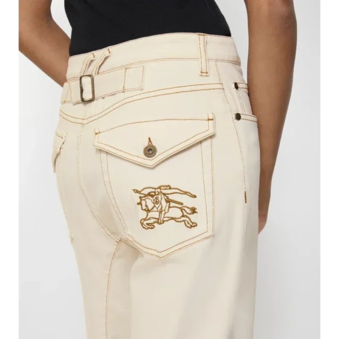 Jeans a vita alta con taglio bootcut