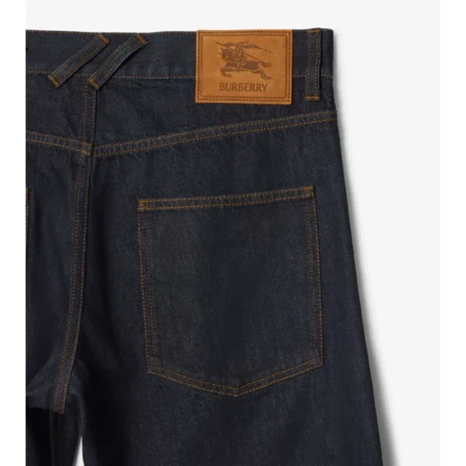 Jeans dritti con risvolto