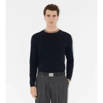 Maglione in lana con bordi a quadri