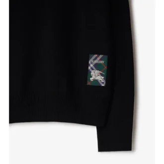 Maglione in lana con etichetta a quadri