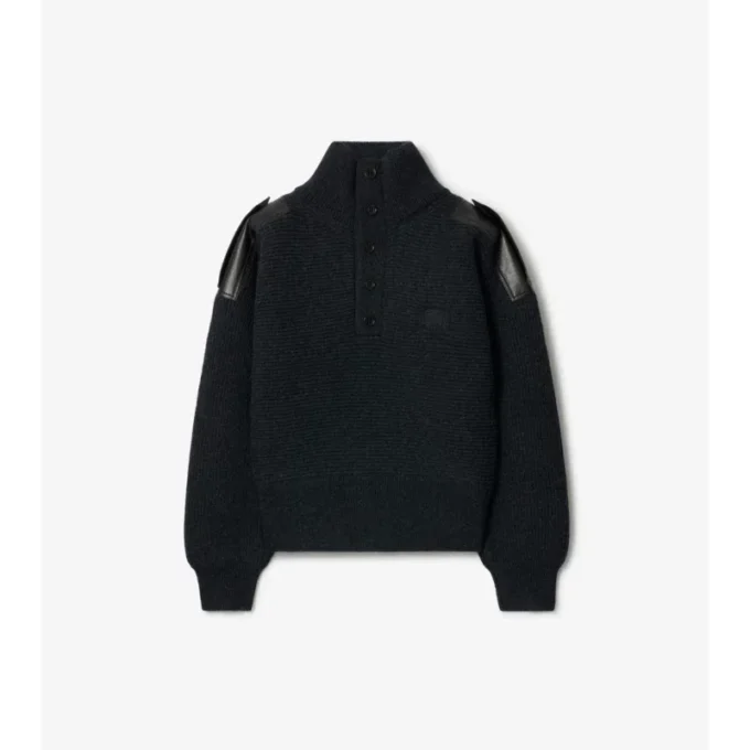 Maglione in lana con mezzo bottone
