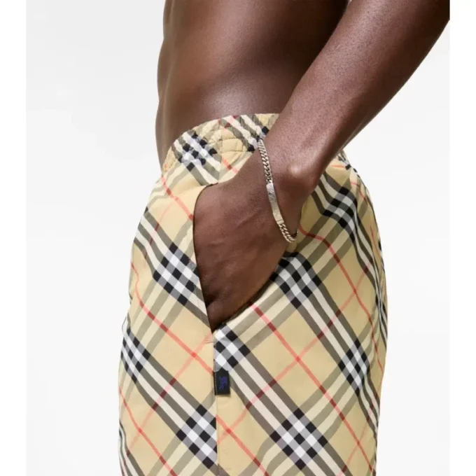 Pantaloncini da bagno con motivo a quadri