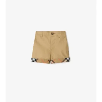 Pantaloncini in cotone con risvolto a quadri