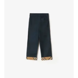 Pantaloni in cotone con risvolto a quadri
