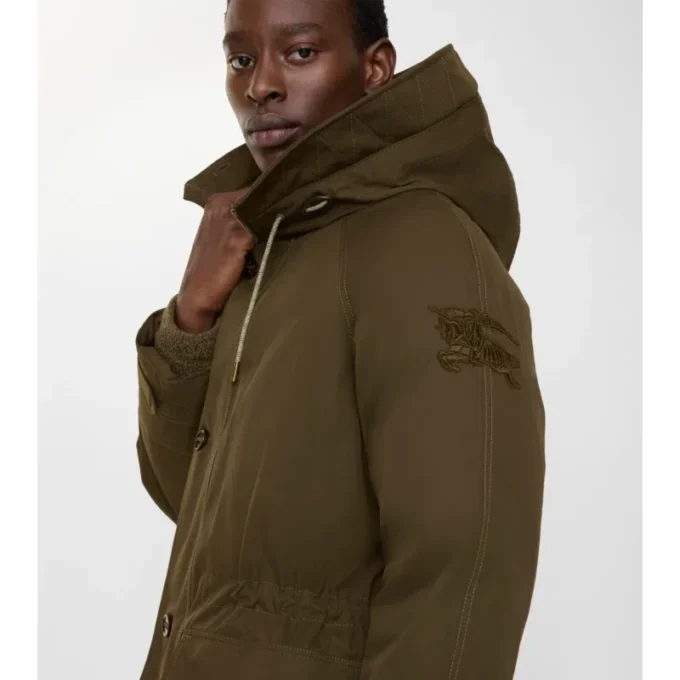 Parka in Gabardine con bordi in shearling