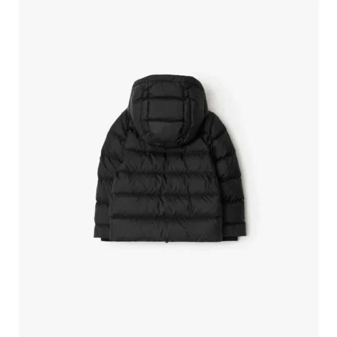 Piumino con cappuccio in nylon