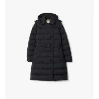 Piumino con cappuccio in nylon di media lunghezza
