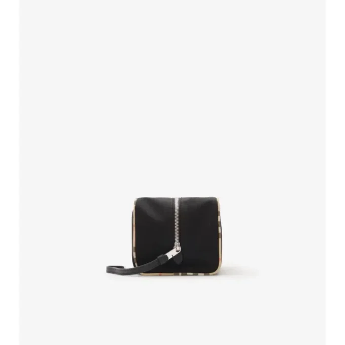 Pochette da viaggio con finiture a quadri grandi