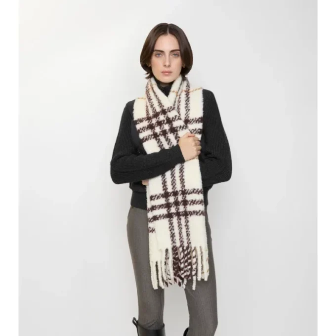 Sciarpa in bouclé misto lana di alpaca con motivo a quadri