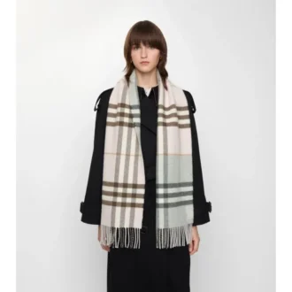 Sciarpa in cashmere a quadri a contrasto