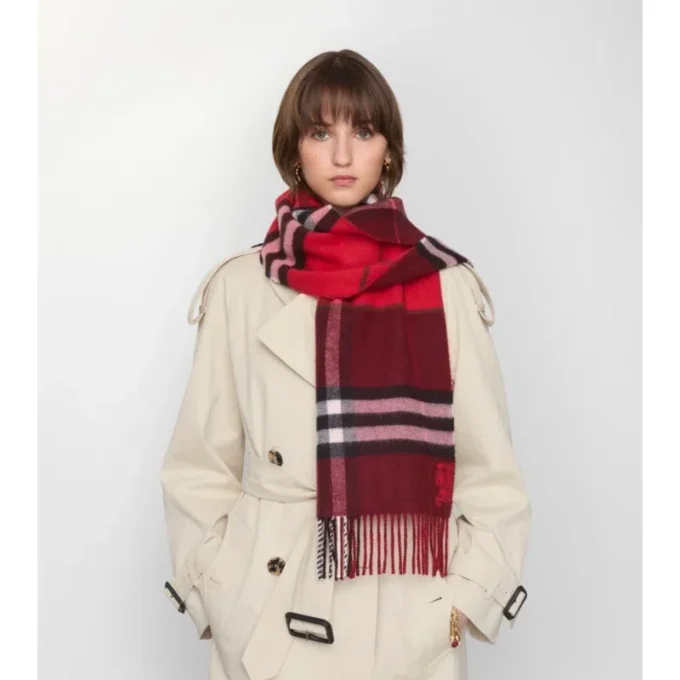 Sciarpa in cashmere a quadri a contrasto