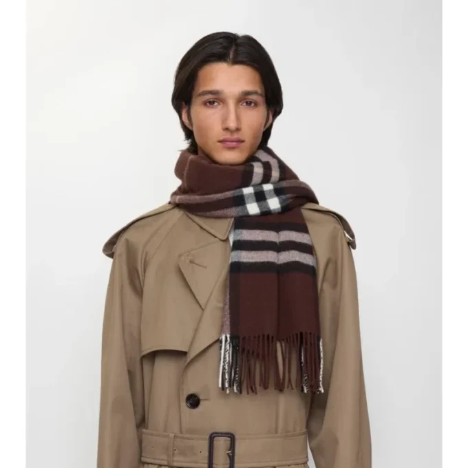 Sciarpa in cashmere a quadri larghi