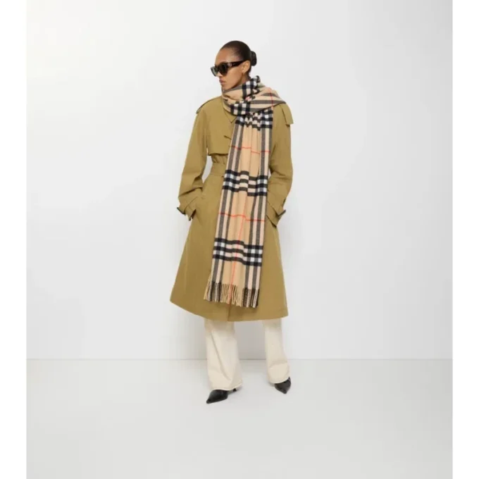 Sciarpa in cashmere a quadri larghi