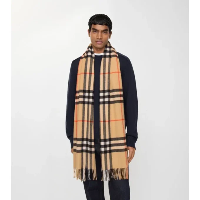 Sciarpa in cashmere a quadri larghi