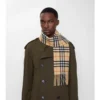 Sciarpa in cashmere a quadri stretti