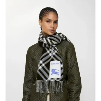 Sciarpa in cashmere con motivo a quadri