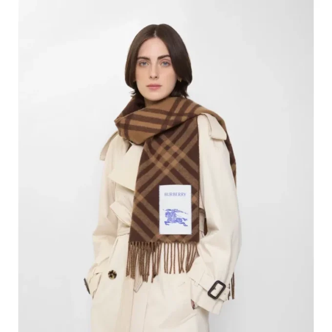 Sciarpa in cashmere con motivo a quadri