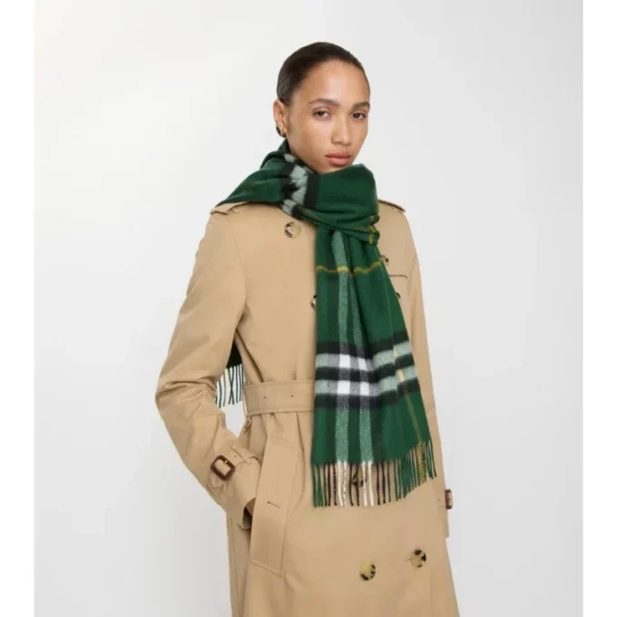 Sciarpa in cashmere con motivo a quadri
