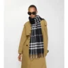 Sciarpa in cashmere con motivo a quadri